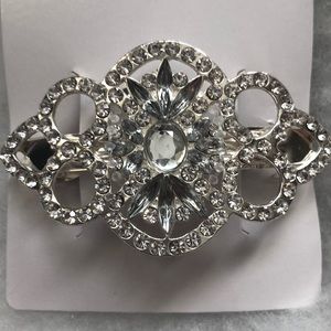 NWT PROM💎CRYSTAL FORMAL BARRETTE
